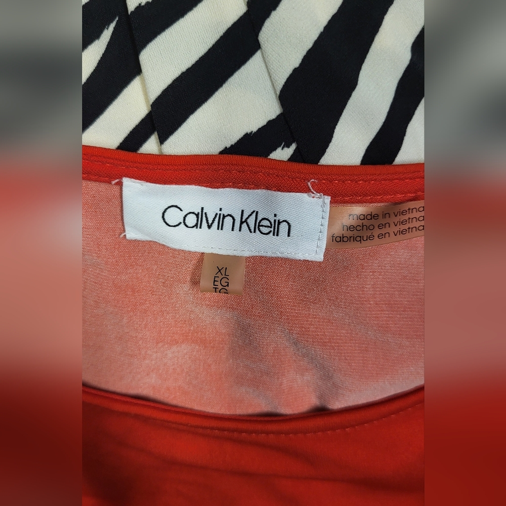 Calvin Klein Leopard Print Top Size X- Large - image 4